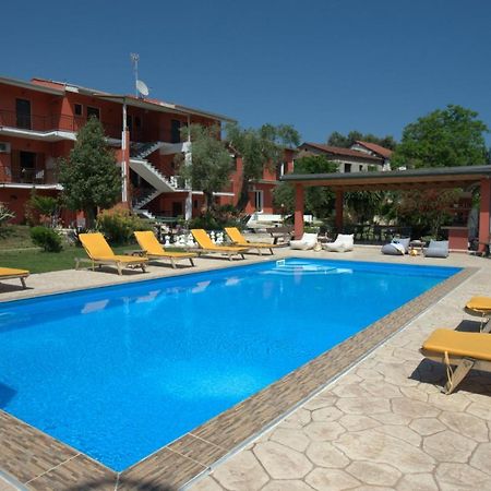 Ilias Apartments Ypsos Buitenkant foto
