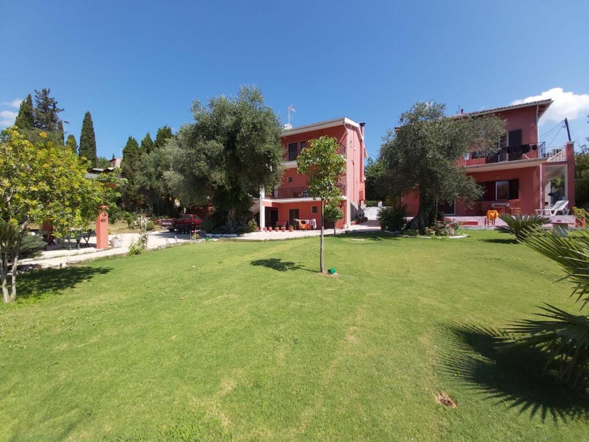 Ilias Apartments Ypsos Buitenkant foto