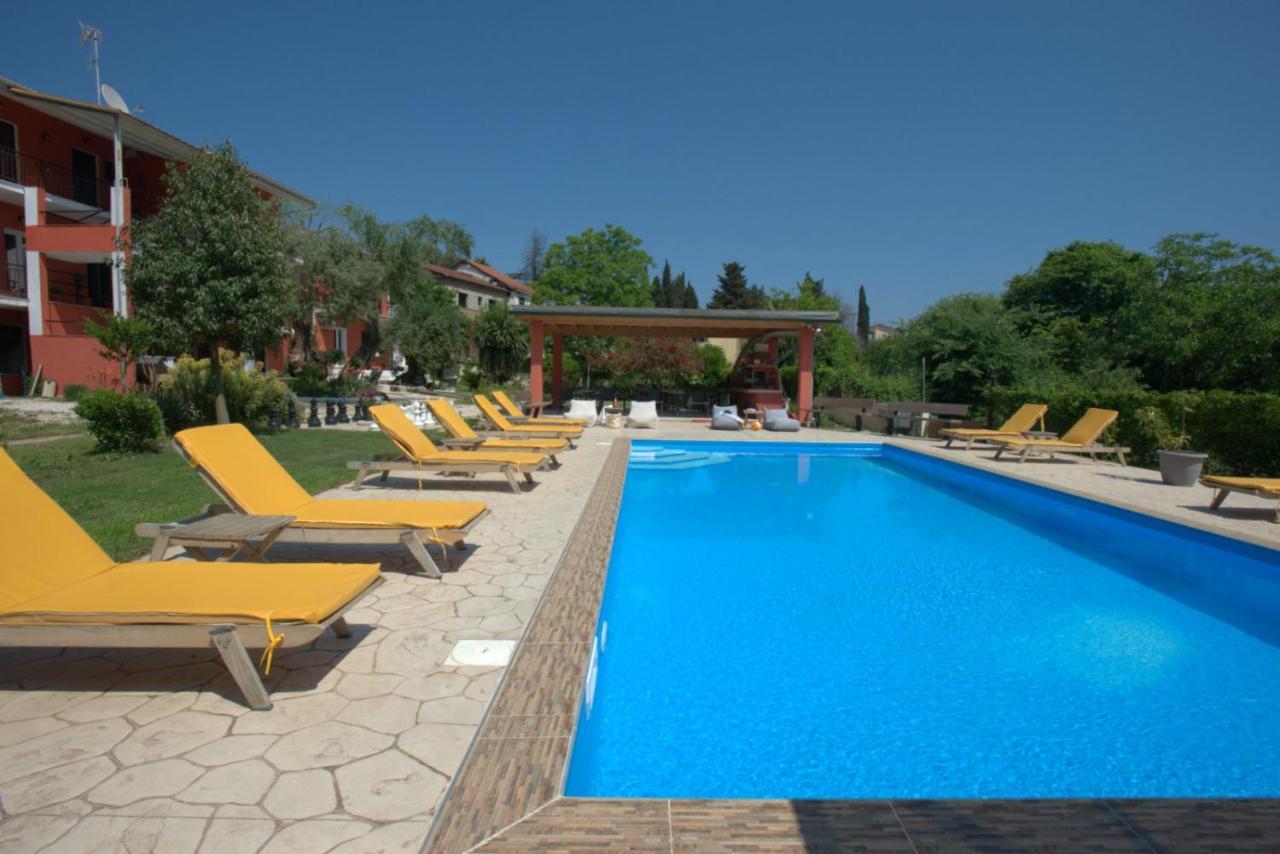 Ilias Apartments Ypsos Buitenkant foto