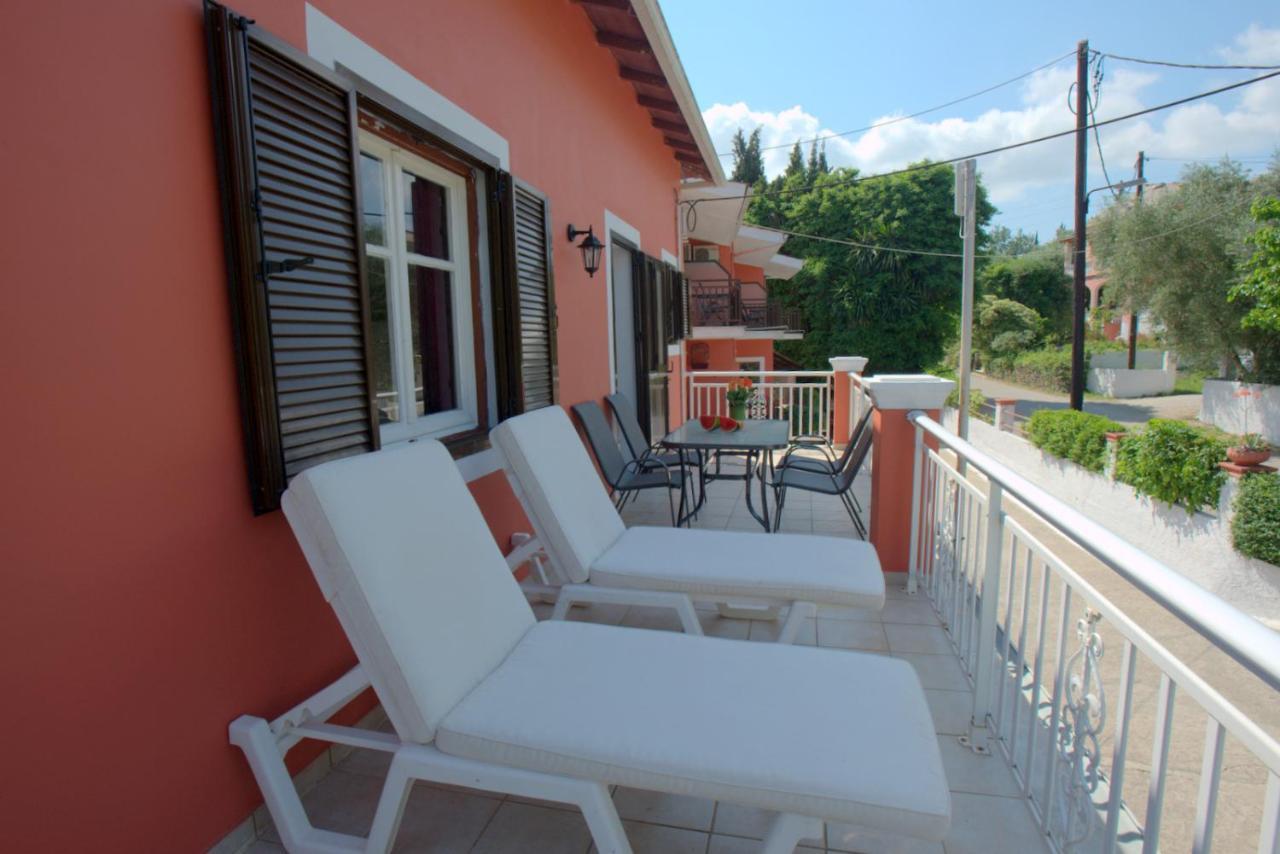 Ilias Apartments Ypsos Buitenkant foto